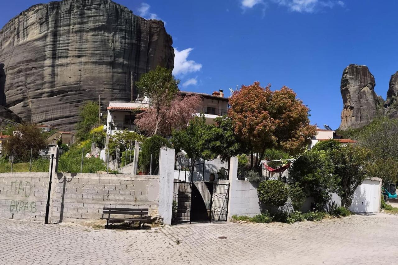 Sotiris Idyllic Garden House Villa Kalampáka Buitenkant foto